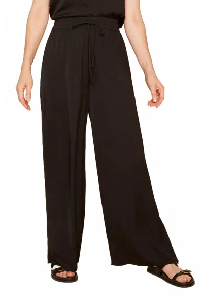 Renuar Air Flow Wide Leg Pants In Black In Brown