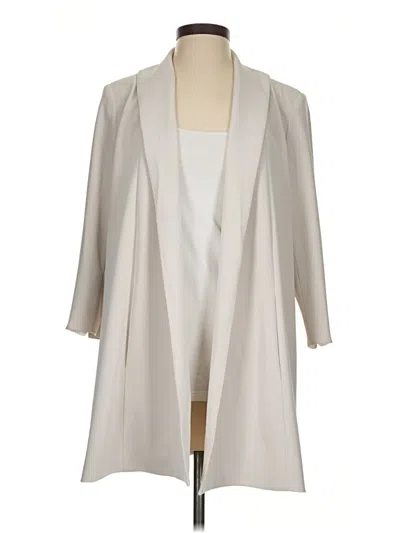 Pre-owned Renuar Coat In White