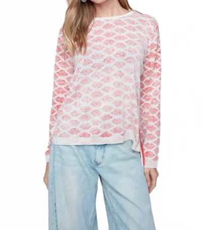 Renuar Knit Lips Sweater In Scarlet Combo In Pink