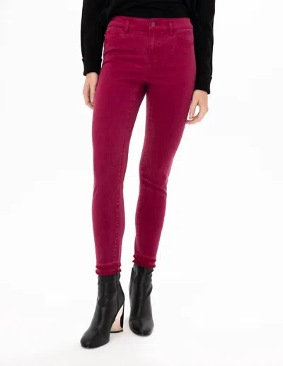 Renuar Luxe Slim Woven Pants In Beet Red