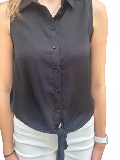 Renuar Sleeveless Button Up Air Flow Top In Black