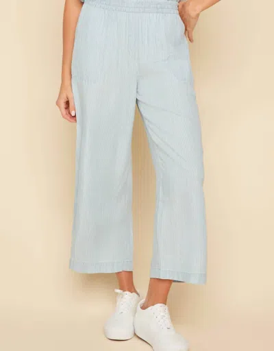 Renuar Striped Pull On Woven Pant In Chambray In Blue