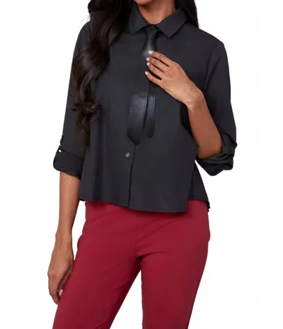 Renuar Tie And Pleated Back Blouse In Black