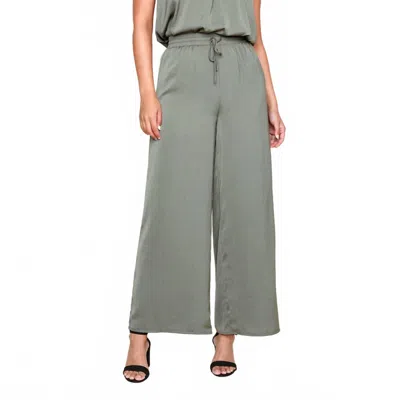 Renuar Wide Legged Pants In Sage Leaf Green