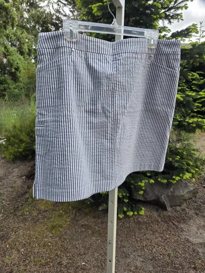 Renuar Women's Golf Skort In Chambray/white Stripe In Blue