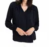 Renuar Women's Long Sleeve Top In Black In Black