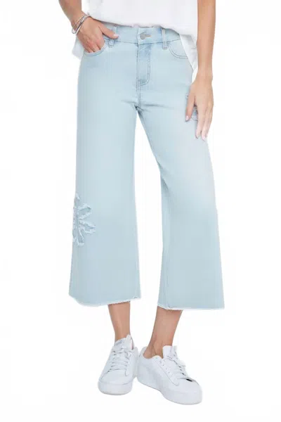 Renuar Woven Pant In Light Wash Floral In Multi