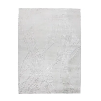 Renwil Mica 3'3"x4'3" Off-white Rectangular Area Rug