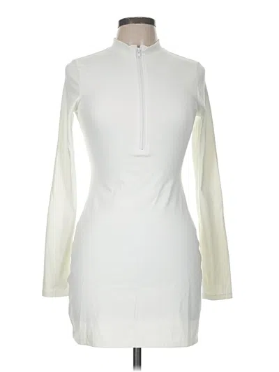 Pre-owned Reoria Casual Dress In Ivory