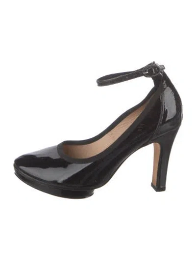 Pre-owned Repetto Patent Leather Pumps In Black