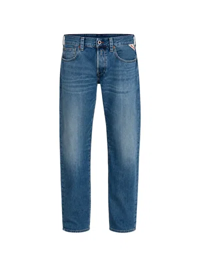 Replay Deryck Logo-patch Jeans In Blue