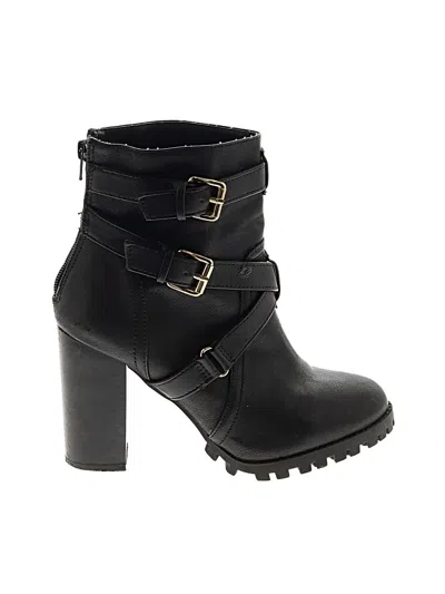 Pre-owned Report Ankle Boots In Black