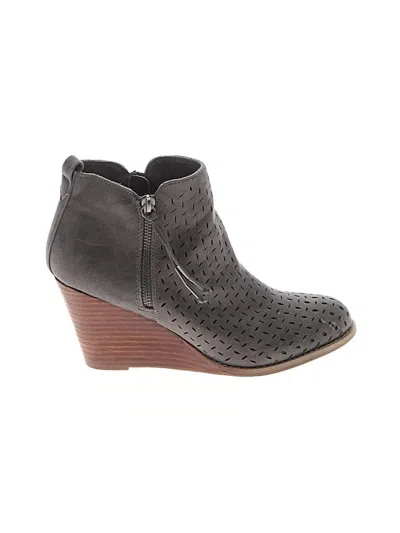 Pre-owned Report Ankle Boots In Gray