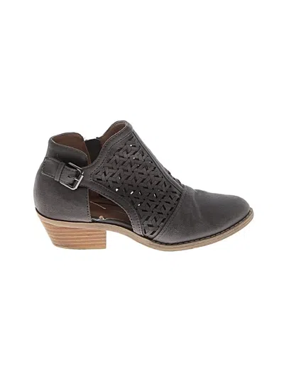 Pre-owned Report Ankle Boots In Gray