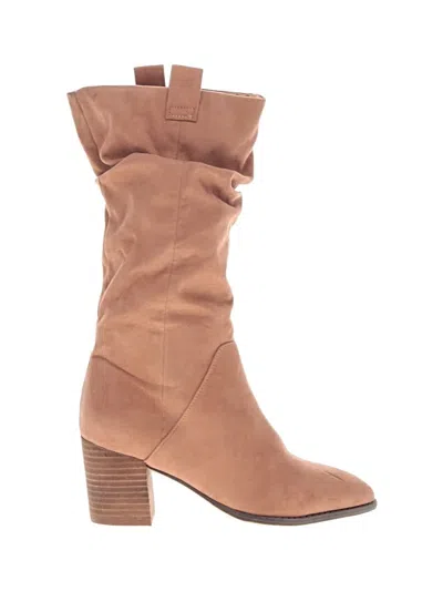 Pre-owned Report Boots In Tan