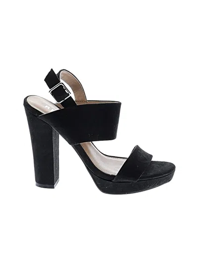 Pre-owned Report Heels In Black