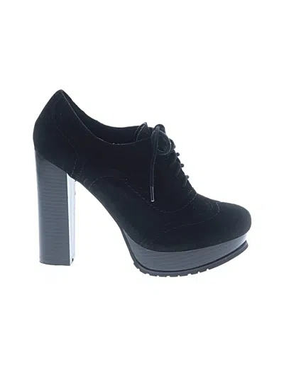 Pre-owned Report Heels In Black