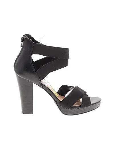 Pre-owned Report Sandals In Black