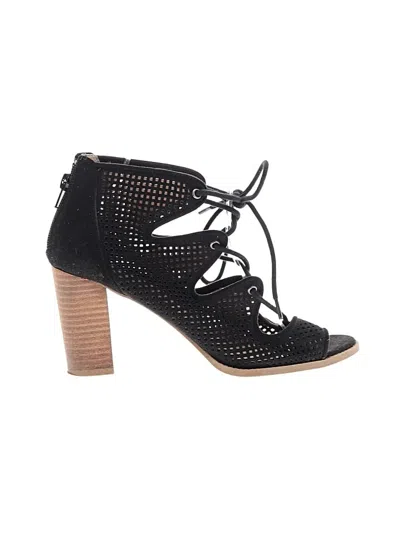 Pre-owned Report Sandals In Black