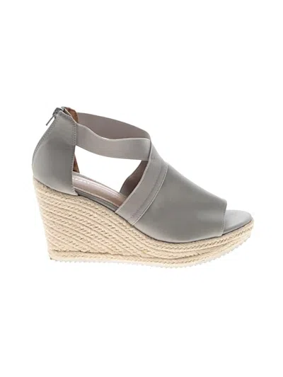 Pre-owned Report Sandals In Gray