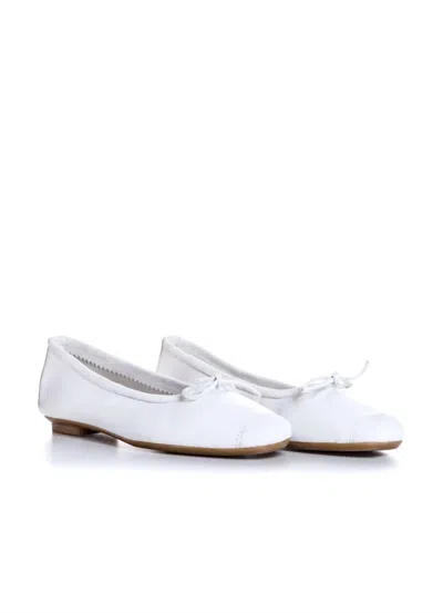 Reqins Women's Harmony Cuir Peau Flats In Blanc In White