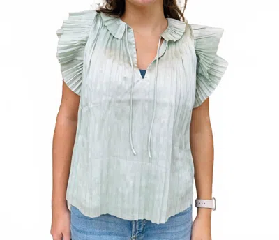 Reset By Jane Pleated Flowy Short Sleeve Top In Pistachio In Green