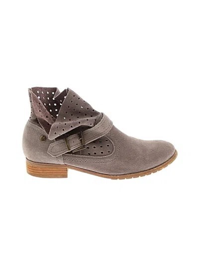 Pre-owned Restricted Shoes Ankle Boots In Gray