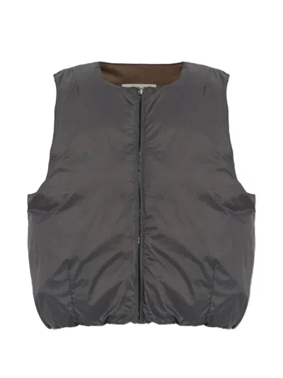 Rethinkit Studios Insulated Logo-embroidered Reversible Gilet In Gray