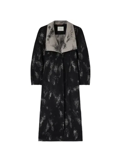 Retori Hourglass Jacquard Coat In 블랙