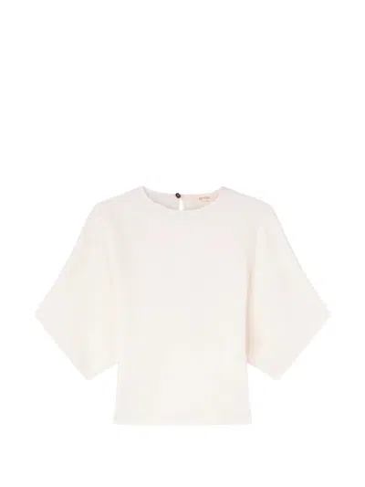 Retori Keyhole-back Satin Top In Neutral