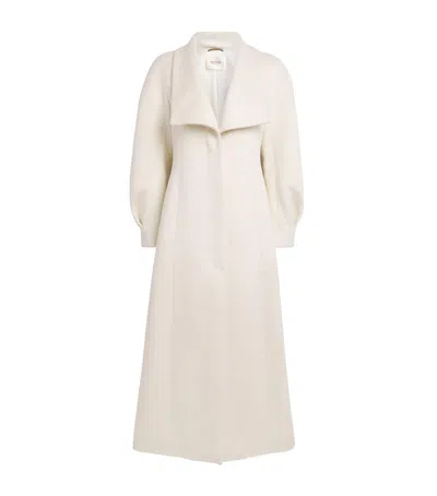 Retori Llama-virgin Wool Hourglass Overcoat In White