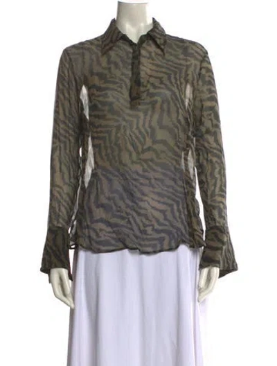 Pre-owned Retroféte Animal Print Long Sleeve Button-up Top In Green