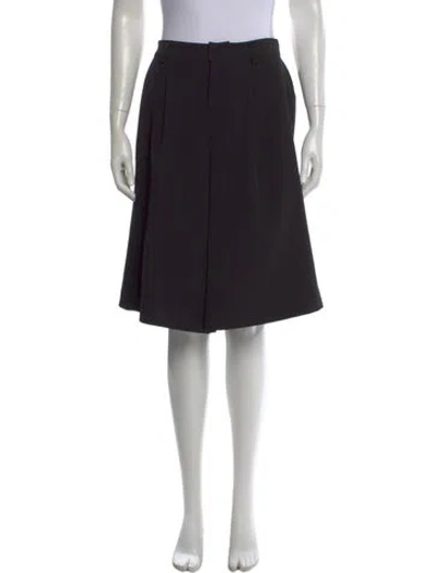 Pre-owned Retroféte Leather Knee-length Shorts In Black