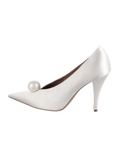 Pre-owned Retroféte Satin Pumps In Neutrals