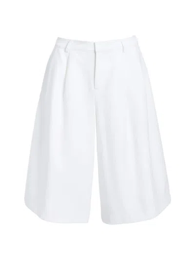 Retroféte Tailored Knee-length Shorts In White