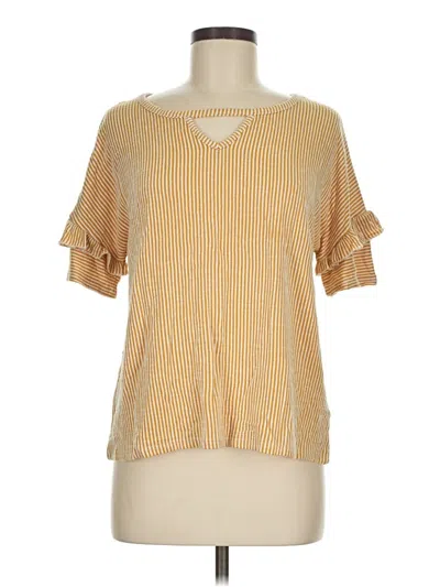 Pre-owned Retrology Short Sleeve T-shirt In Gold