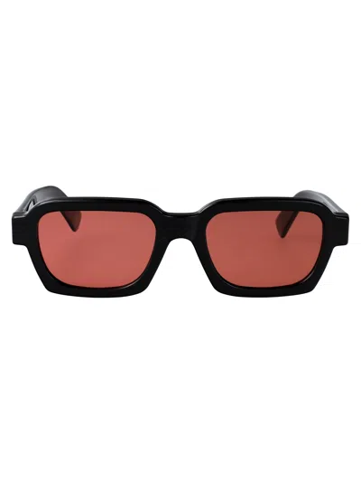 Retrosuperfuture Caro Sunglasses In Black