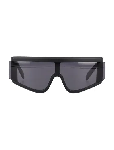 Retrosuperfuture Zed Rectangular Sunglasses Thick Temples In Black