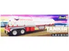 Revell Level 4 Model Kit Fruehauf 40' Tanker Trailer 1/32 Scale Model By