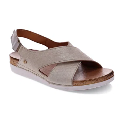 Revere Women's Cottesloe Back Strap Sandal In Gold Linen