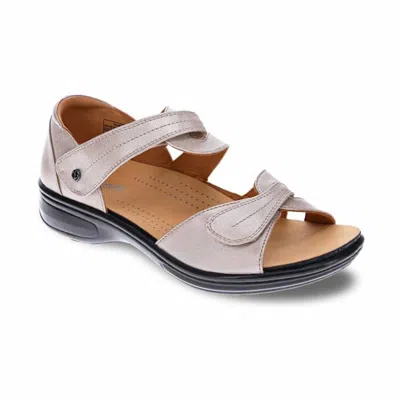 Revere Women's Geneva Sandal In Champagne In White