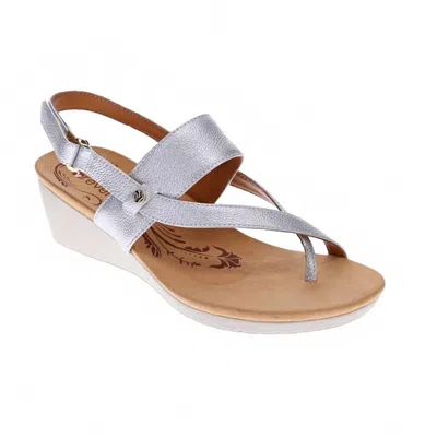 Revere Women's Honolulu Backstrap Wedge Sandal In Pearl In White