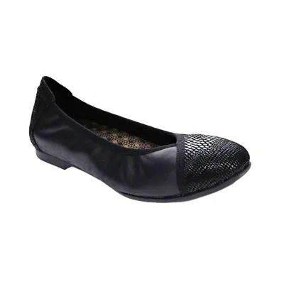 Revere Women Nairobi Ballet In Black Lizard / Onyx
