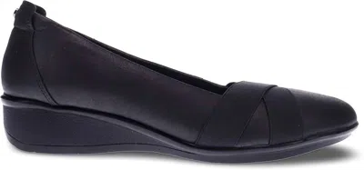 Revere Women's Seoul Demi-wedge Loafer - Medium In Onyx In Black
