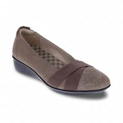 Revere Women's Seoul Demi-wedge Loafer - Wide In Rusty Metallic In Brown