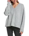 Reveriee Long Sleeve V-neck Sweater In Grey