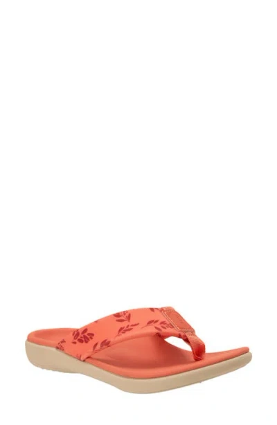 Revitalign Dahlia Botanical Orthotic Flip Flop In Crabapple