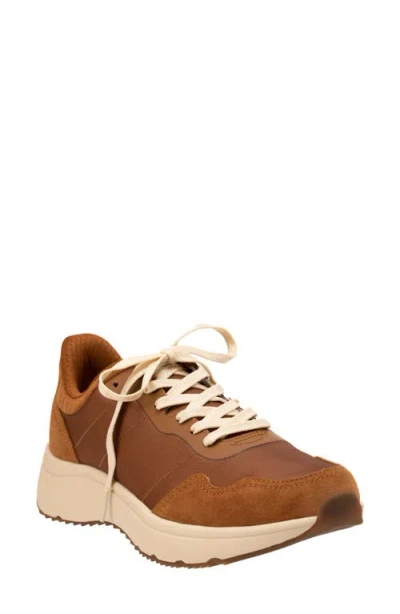 Revitalign Lexi Sneaker In Brown