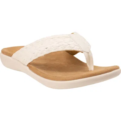 Revitalign Yumi Raffia Flip Flop In White