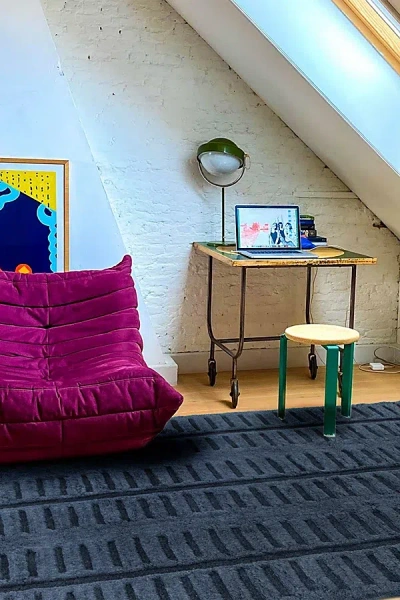 Revival Tschudi Washable Wool Rug In Marine At Urban Outfitters